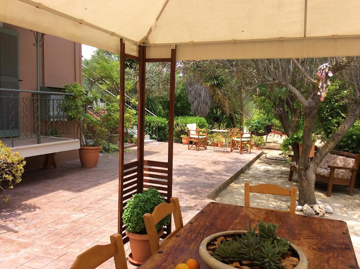 Kefalonia Apartments - Marias Studios - 2 Bedroom Apartment In Orchard, Spartia ภายนอก รูปภาพ